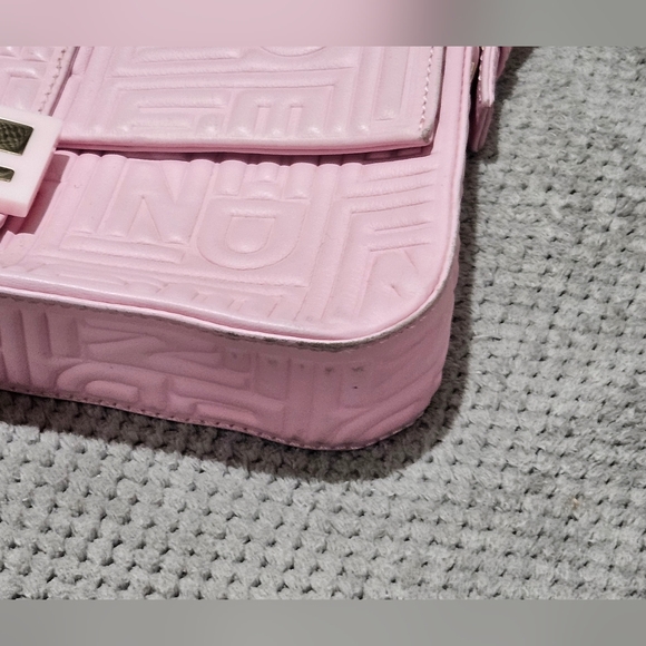 FENDI Baguette bag Leather Vintage FF Logo - Picture 7 of 16